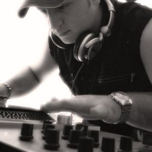 Profile Picture of Uljan (@uljandj) on Myspace