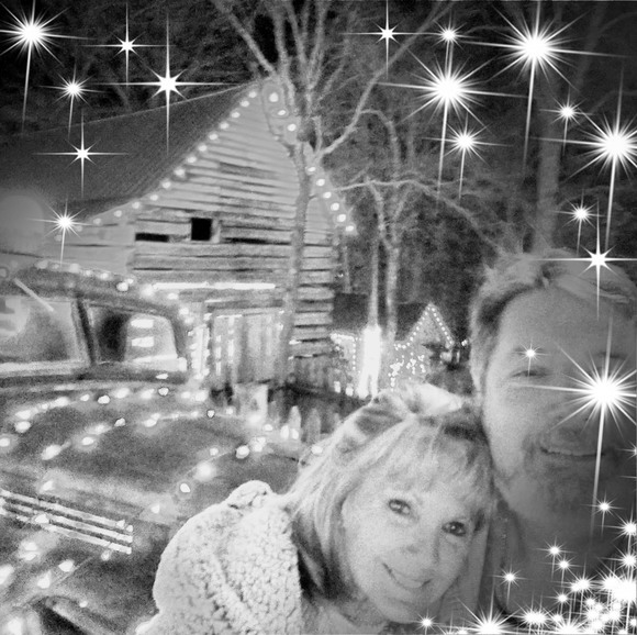 Profile Picture of Janice Wagner (@shewolfe2001) on Poshmark