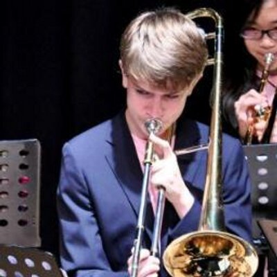 Profile Picture of John (@DoubleDopp) on Twitter