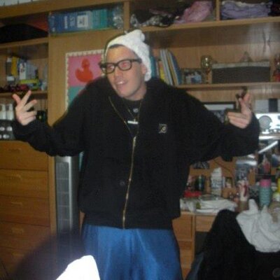 Profile Picture of Scott J (@MistyCologne) on Twitter