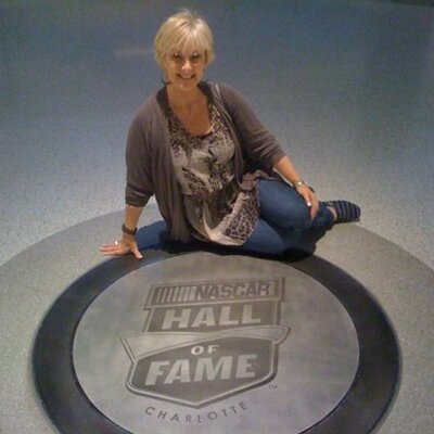 Profile Picture of Susan Padgett (@SusanHarmony) on Twitter