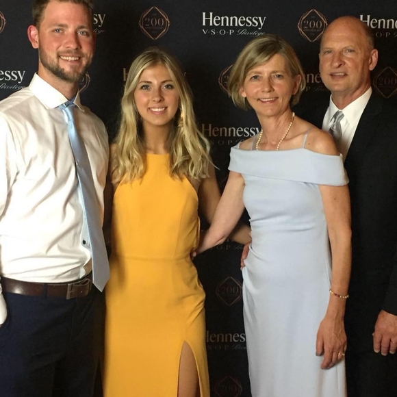 Profile Picture of Sylvia Debick (@sylviadebick) on Poshmark