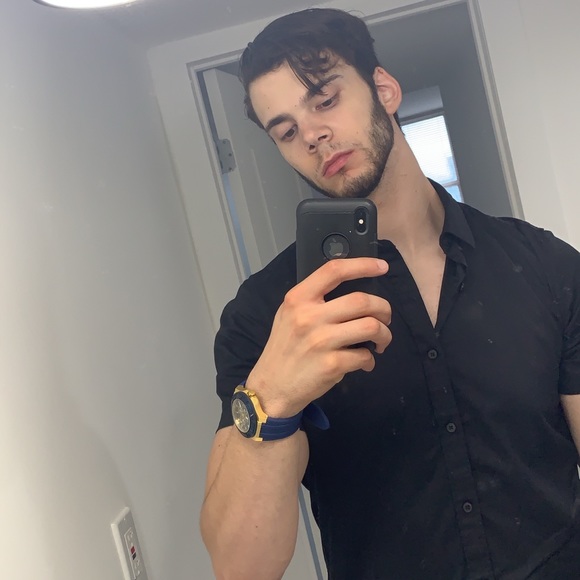 Profile Picture of Adam Perez (@adamperez97) on Poshmark