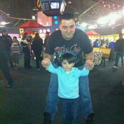 Profile Picture of Jason Medeiros (@jayjnmeish) on Twitter