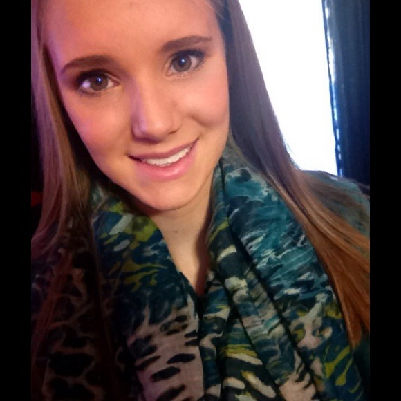 Profile Picture of Chayla Quillin (@chayla07) on Poshmark