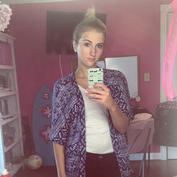 Profile Picture of Maddie Tungate (@maddietungate) on Poshmark