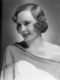 Profile Picture of Madge Evans - Wikipediaon Wikipedia