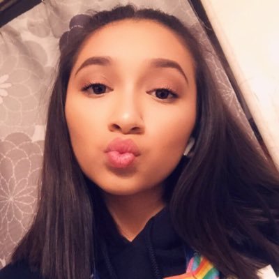 Profile Picture of Elisa (@_elisa_ortega) on Twitter