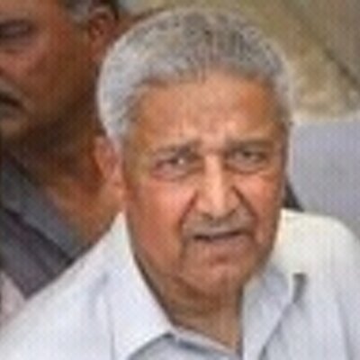 Profile Picture of Stephen Urich (@RoosterCogburnn) on Twitter