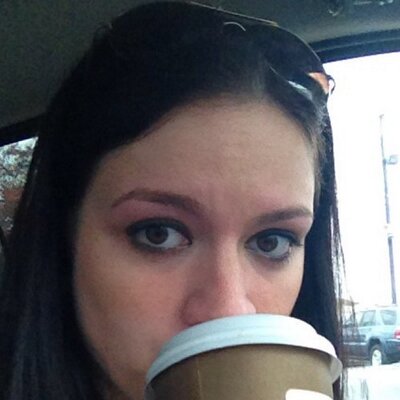 Profile Picture of Elizabeth Douglas (@Lilbits7) on Twitter