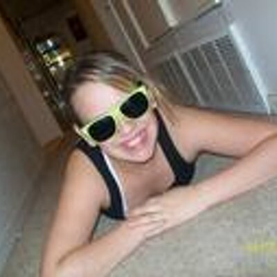 Profile Picture of Kiley Armstrong (@MissKileyK) on Twitter