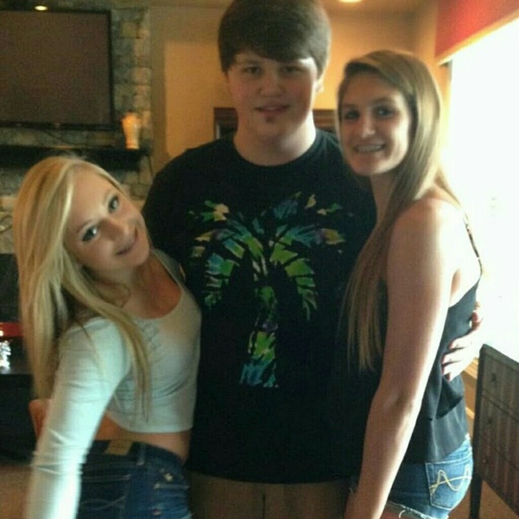 Profile Picture of Joe Nugent (@joenugent) on Poshmark