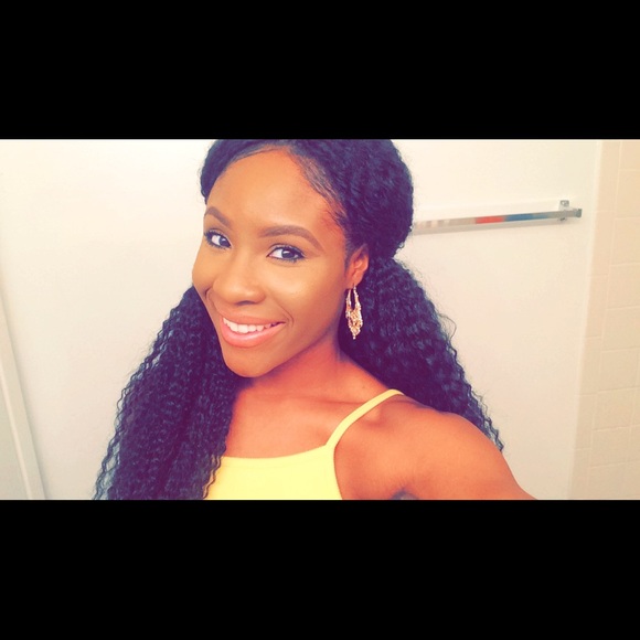 Profile Picture of Fabiola Michel (@fmich007) on Poshmark