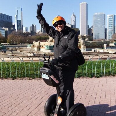 Profile Picture of James Araña (@JamBeAran) on Twitter