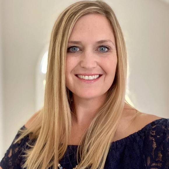 Profile Picture of Stephanie Watson (@watson0801) on Poshmark