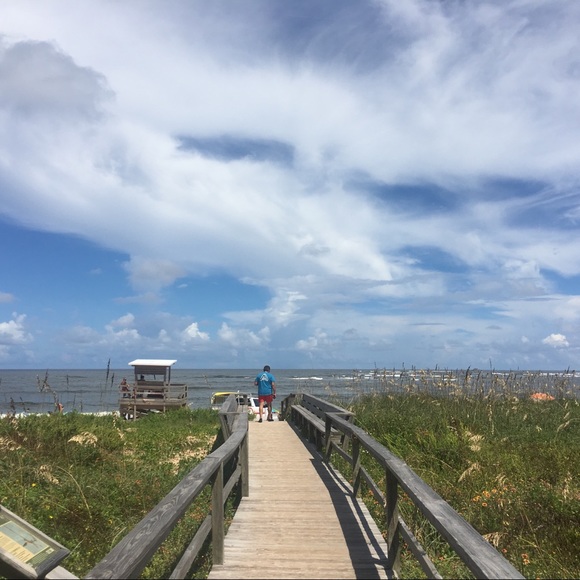 Ellen Zimardo - Poshmark Profile Picture of Ellen Zimardo (@ekz1024) on Poshmark