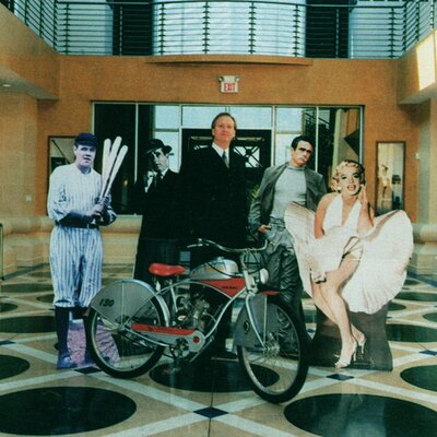 Profile Picture of Mark Roesler (@MarkRoesler) on Twitter