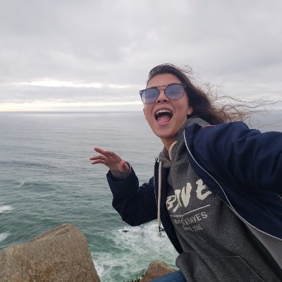 Profile Picture of Me, Myself & I (@jessicaneidert) on Twitter