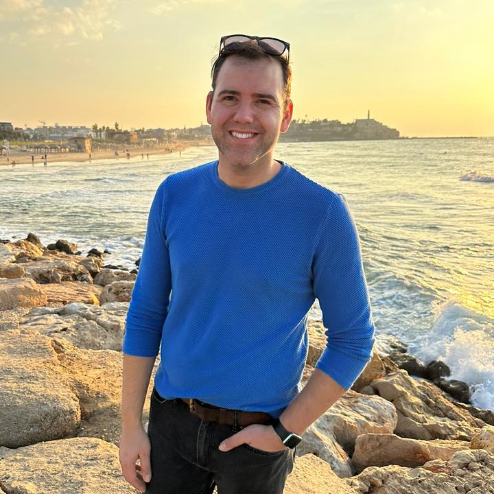 Profile Picture of Scott (@scottschag) on Tiktok
