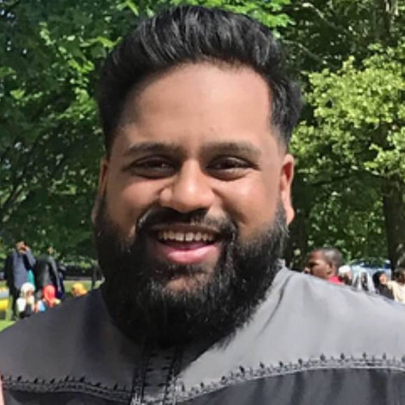 Profile Picture of Abdullaah Hussain (@awhosane) on Poshmark