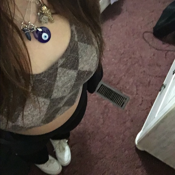 Profile Picture of Carolissa Mutter (@carolissa2lit) on Poshmark