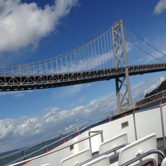 Profile Picture of Veeh Elemenopee (@veehelemenopee) on Poshmark