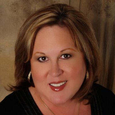Profile Picture of Gwen Alexander (@@gwenalexander) on Twitter