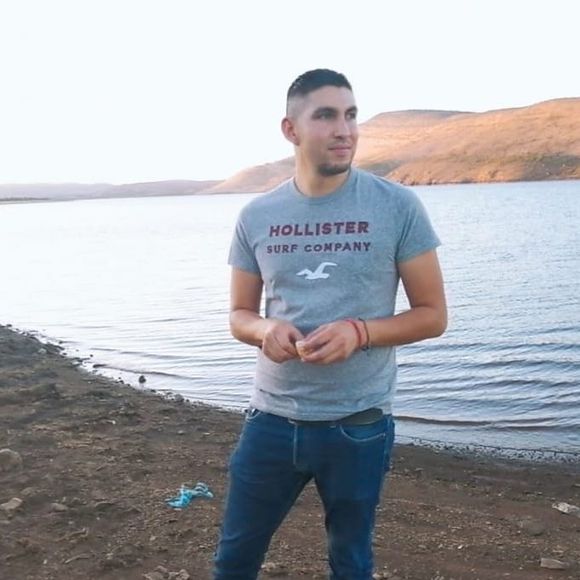 Profile Picture of Ulysses Contreras ramirez (@ulysses1604) on Poshmark