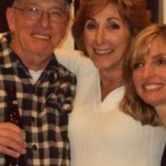 Profile Picture of Pat Grant (@pg02780) on Poshmark