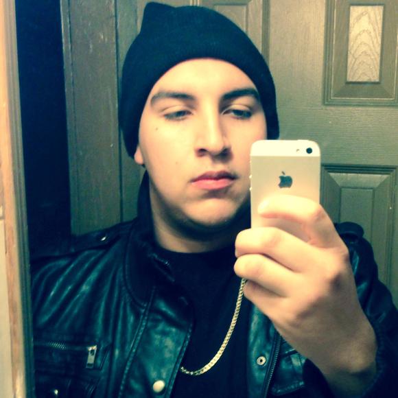 Jayson Campos - Poshmark Profile Picture of Jayson Campos (@jaysonc235) on Poshmark