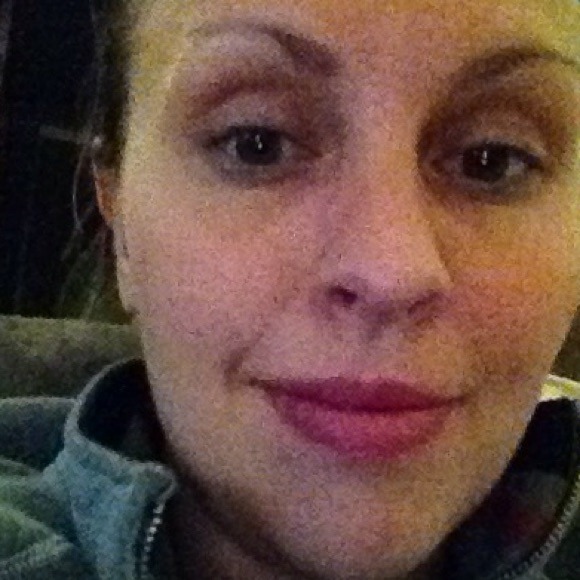 Profile Picture of Krissy Sampson (@samabamasmama) on Poshmark