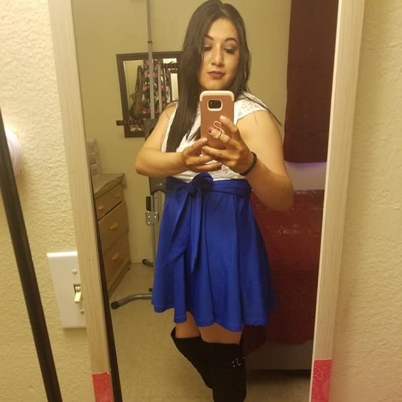 Profile Picture of Ramirez Isabel (@ramirezisabel) on Poshmark