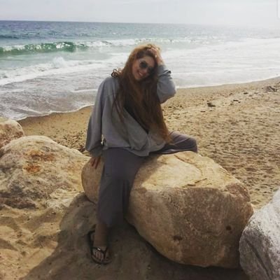 Profile Picture of Heather Vananne (@HeatherVananne) on Twitter