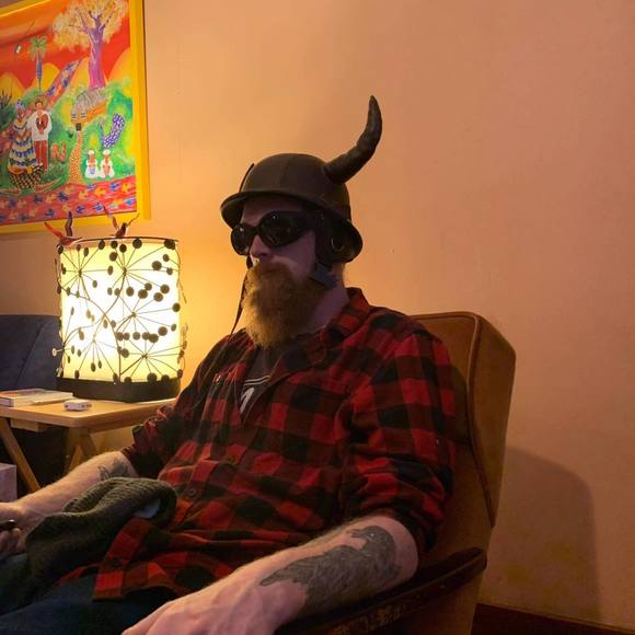 Profile Picture of Nick Faulkner (@super_posum) on Poshmark