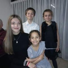 Profile Picture of Monique Renoult (@moniquerenoul) on Tiktok