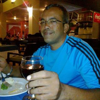 Profile Picture of Ralf Oswald Forest (@rafaelosvaldo.monterojavier) on Facebook