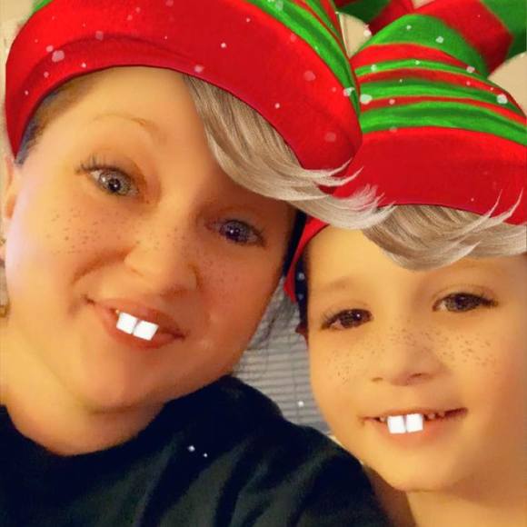 Profile Picture of Catherine Gradler (@hcb529) on Poshmark