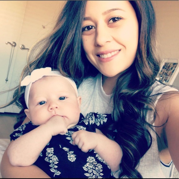 Profile Picture of Dominique Allen (@domzallen436) on Poshmark