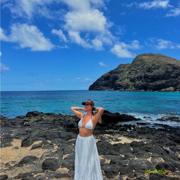 Profile Picture of Isabella Engle (@isabellaengle) on Poshmark