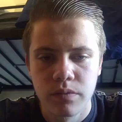 Profile Picture of Aaron Hine (@AaronHine8) on Twitter