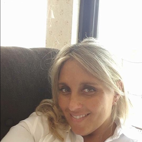 Profile Picture of Johanna Lamcellotti (@johanna1971) on Poshmark