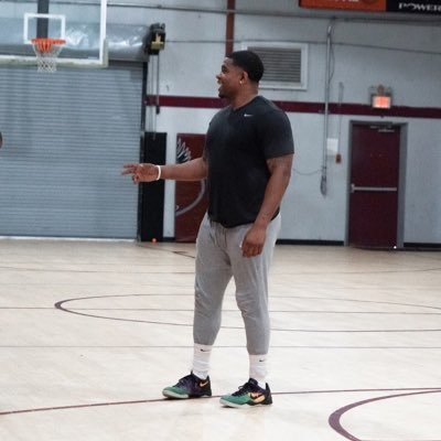 Profile Picture of Dion Robinson (@realcoachrob) on Twitter