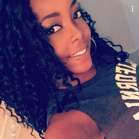 Profile Picture of Sharonica Phillips (@ronicalinnae) on Pinterest