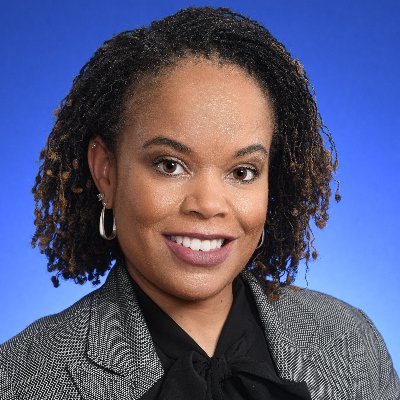 Profile Picture of Seaton (@snseaton) on Twitter