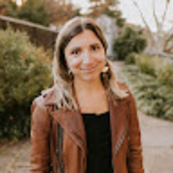 Profile Picture of Carmen Zinno (@carmenzinno) on Poshmark