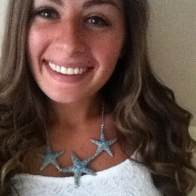 Profile Picture of Alexa Gibbons (@AlexaGibbons12) on Twitter