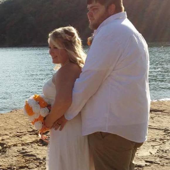 Profile Picture of Emily Brommer (@pink6947) on Poshmark