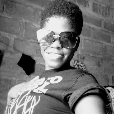 Profile Picture of Benjamin Brownlow Reason Bee (@reason_bee) on Twitter
