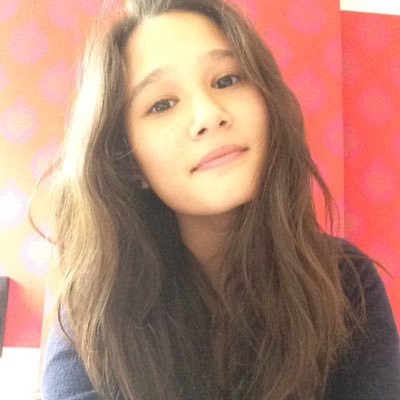 Profile Picture of Estelle Rivet (@AmyCandy346) on Twitter