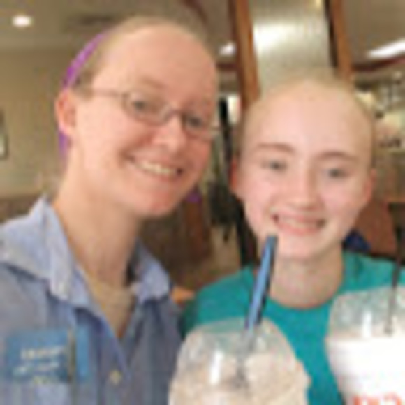 Profile Picture of Amie Speicher (@amiespeicher) on Poshmark